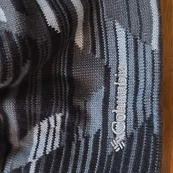 Columbia Youth Urbanization Mix Reversible Beanie Geo Line L/XL - Picture 3 of 7